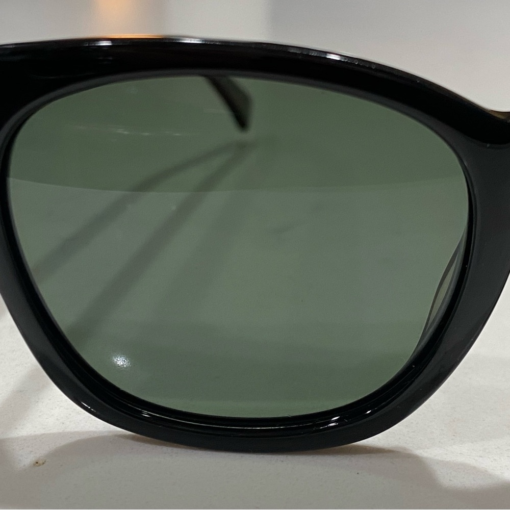 OTIS Class of 67 Black Retro Sunglasses - Picture 4 of 10